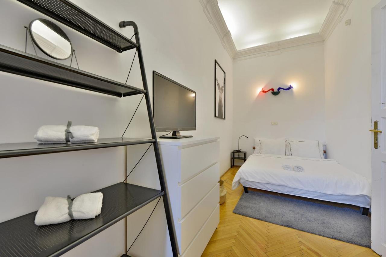 Buda Apartman House 9 บูดาเปสต์ ภายนอก รูปภาพ